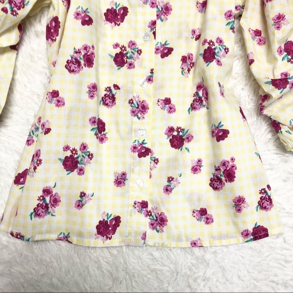 NWT No Comment Cold Shoulder Floral Top Sz M - Picture 8 of 11